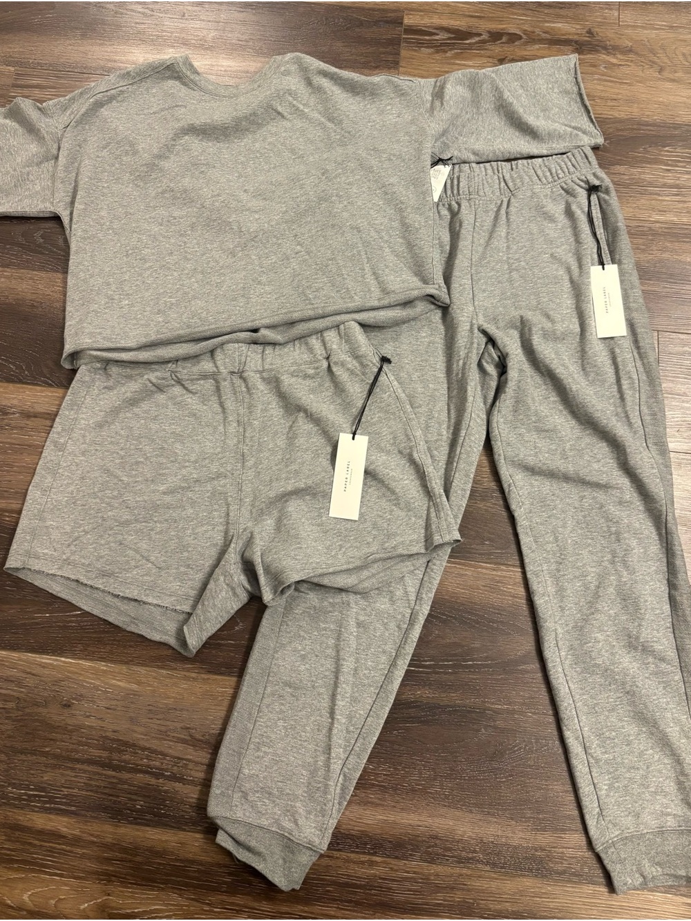 Paper Label Women’s Relaxed Lounge Set - Grey